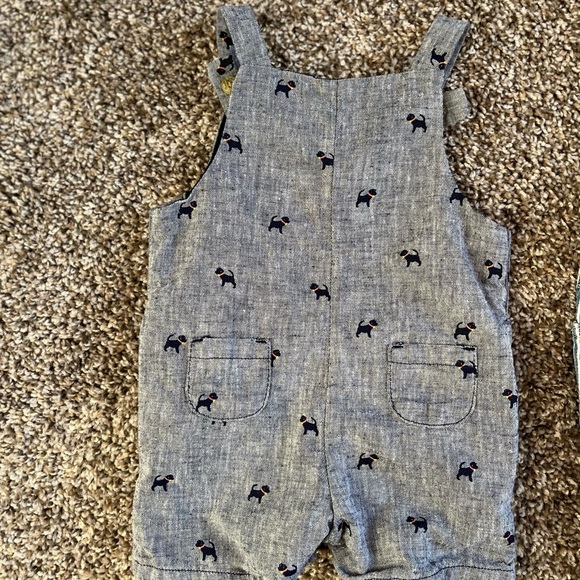 Lightly Worn 1 x overalls, blue striped, green striped and dogs. 0-3 months. - Picture 5 of 10